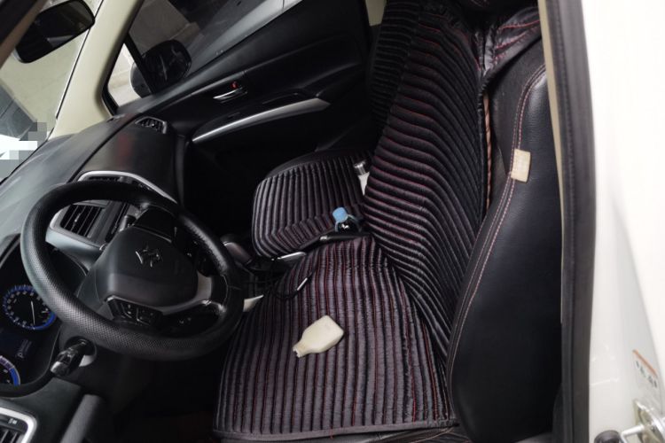 Used Suzuki S-Cross 2014 1.6L CVT Two-Wheel Drive Elite Version
