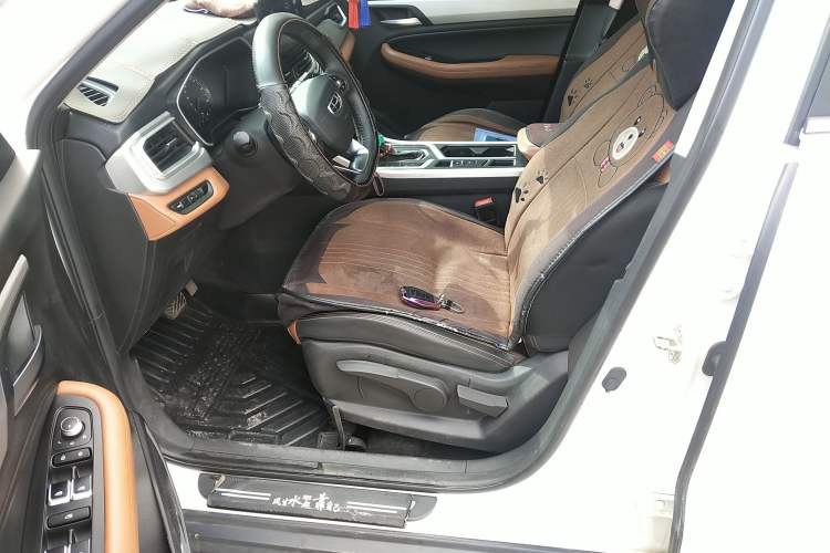 Used Geely Auto Vision X6 2020 1.4T CVT Luxury Edition
