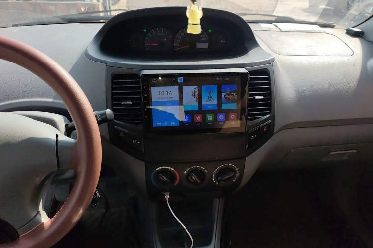 Used Geely Auto Diamond 2013 1.5L Manual Entry-Level Model
