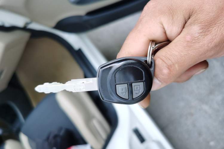 Used Suzuki Alto 2009 1.0L Automatic Luxury Version Vehicle Key