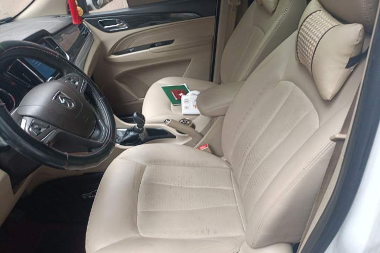 Used Baojun 730 2016 1.5L Manual Luxury Edition 7 Seats Left Front Seat