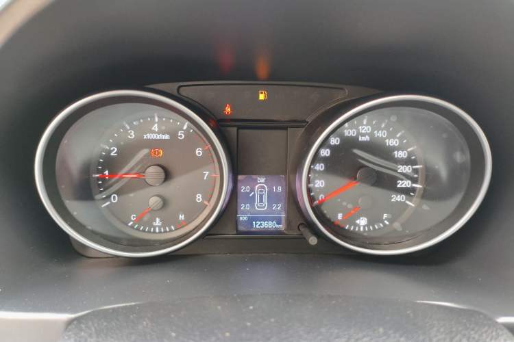 Used Haval H6 2016 Upgraded Model 1.5T Manual Two-Wheel Drive Elite Version Instrument Cluster