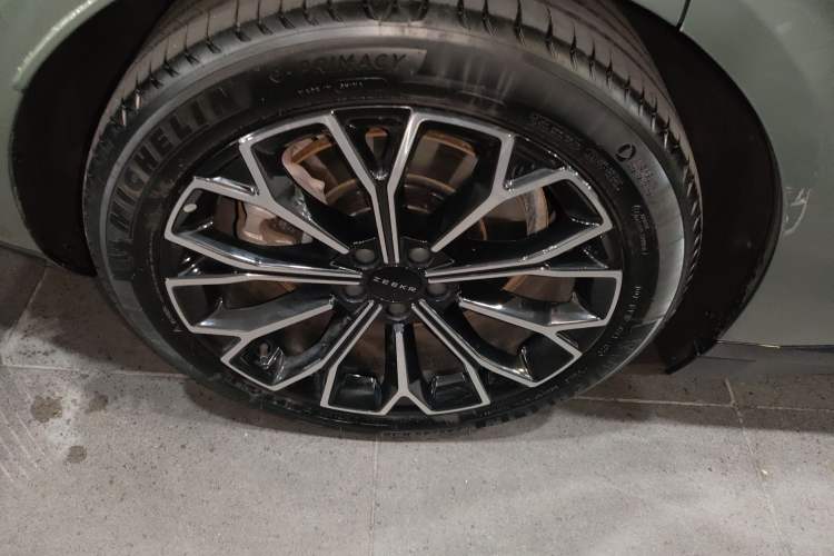 Used Zeekr 007 2025 Rear-Drive Intelligent Driving Version 75 kWh