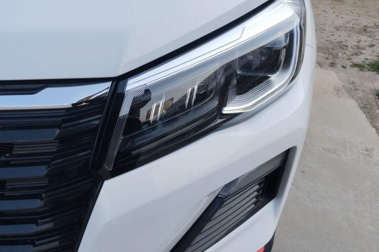 Used CHANGAN CS75 2023 Enjoy Edition 1.5T DCT Luxury Version
