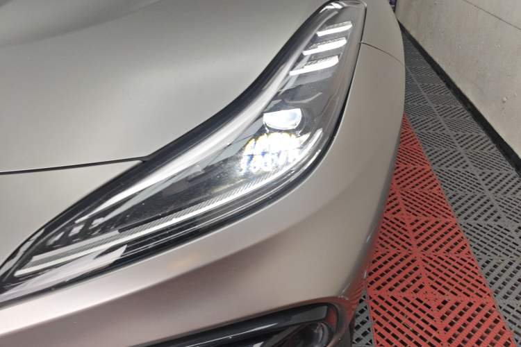 Used NETA GT 2023 580 AWD Left Front Headlight