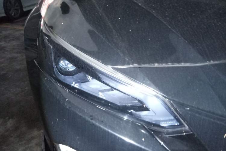 Used Nissan Teana 2021 2.0L XL Comfort Edition Right Front Headlight