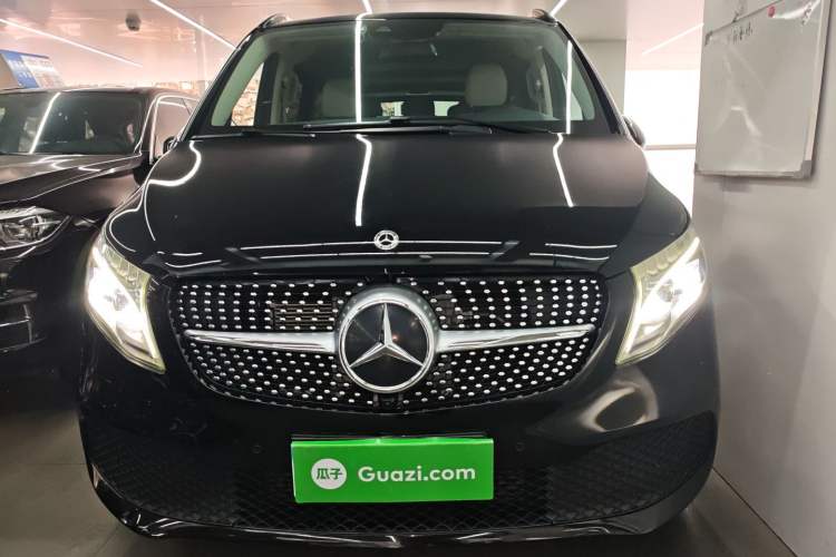 Used Mercedes-Benz V-Class 2020 V 260 Avantgarde Edition
