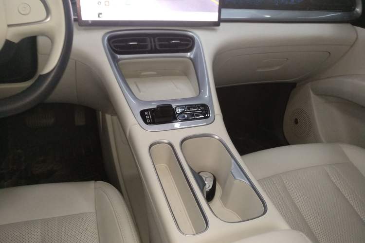 Used Geely Galaxy Geome 2025 UP 410km Exploration+ Edition
