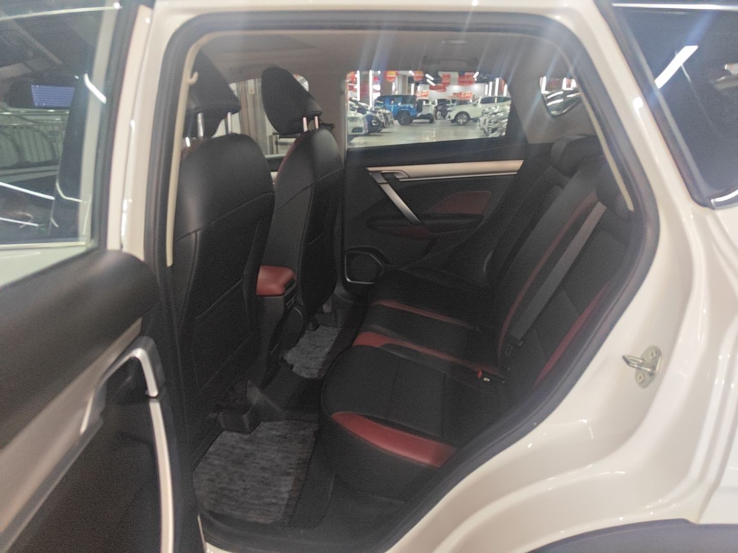 Geely Auto Coolray 2021 1.4T DCT Platinum Edition — снимка 20