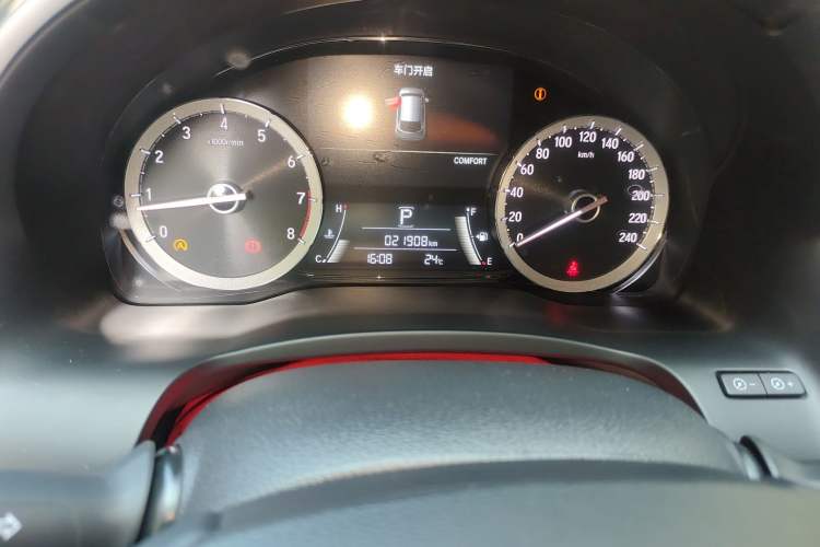 Used Honda UR-V 2024 370TURBO Four-Wheel Drive Deluxe Edition
