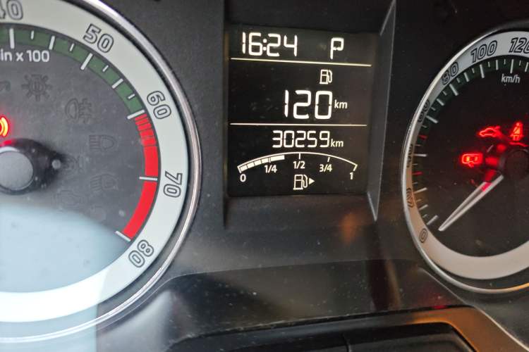 Used Skoda Rapid 2018 1.6L Automatic Comfort Edition
