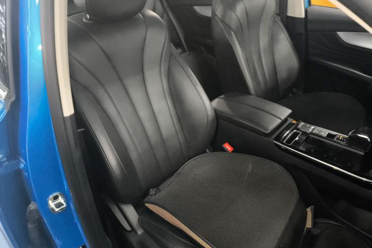Used Roewe RX5 MAX 2019 300TGI Automatic Smart Cabin Luxury Edition