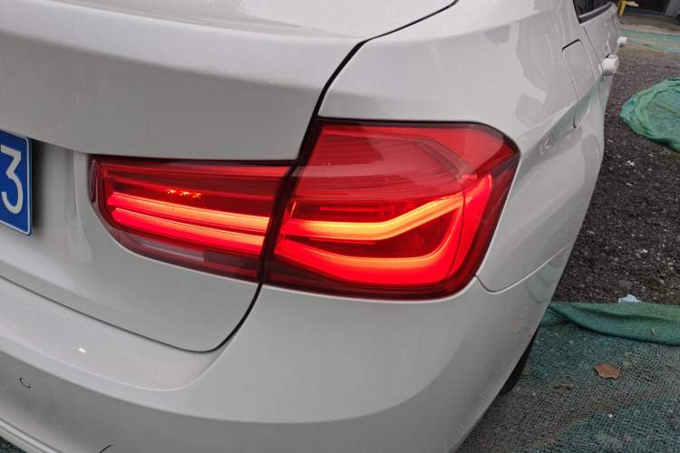 Used BMW 3 Series 2016 316i Fashion Model