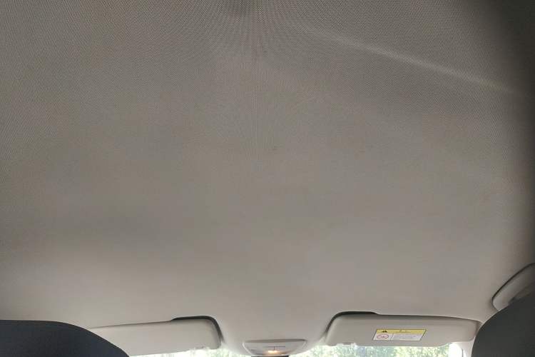 Used Baojun RM-5 2019 1.5T Manual Elite Version with 24-Hour Online Service 6 Seats