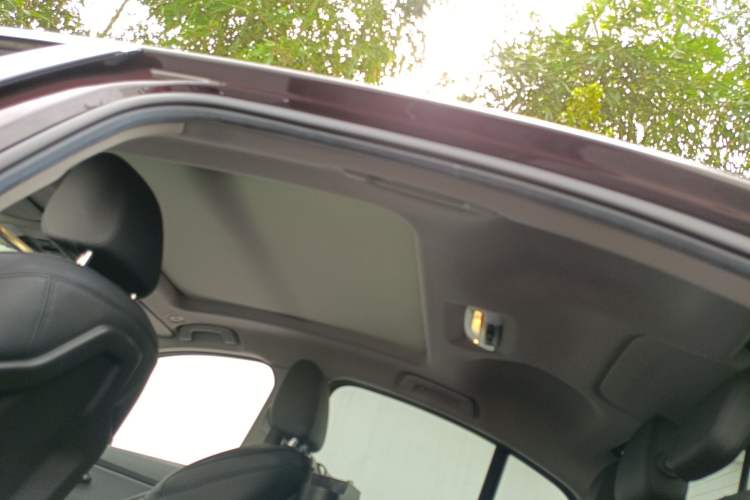 Used BMW 1 Series 2018 118i Design Package Edition Headliner