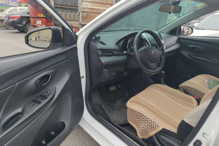 Used Toyota YARiS L Zhi Xuan 2017 1.5E CVT Enhanced Performance Edition