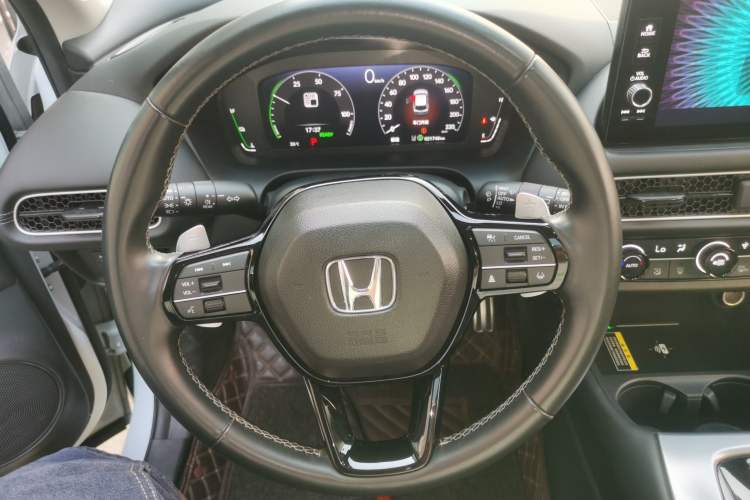 Used Honda HR-V 2023 2.0L eHEV Dynamic Edition Steering Wheel