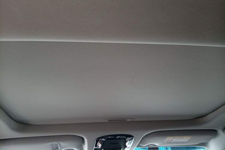 Used Toyota Venza 2022 Dual-Engine 2.5L CVT Two-Wheel Drive Prestige Edition Headliner