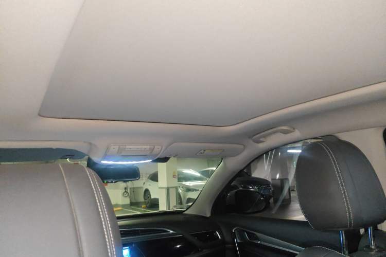 Used Dongfeng Aeolus AX7 2019 1.6T Automatic AI Navigation Model China V Standard