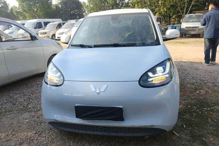 Used Wuling Bingo 2023 410 km Lingxi Deluxe Edition
