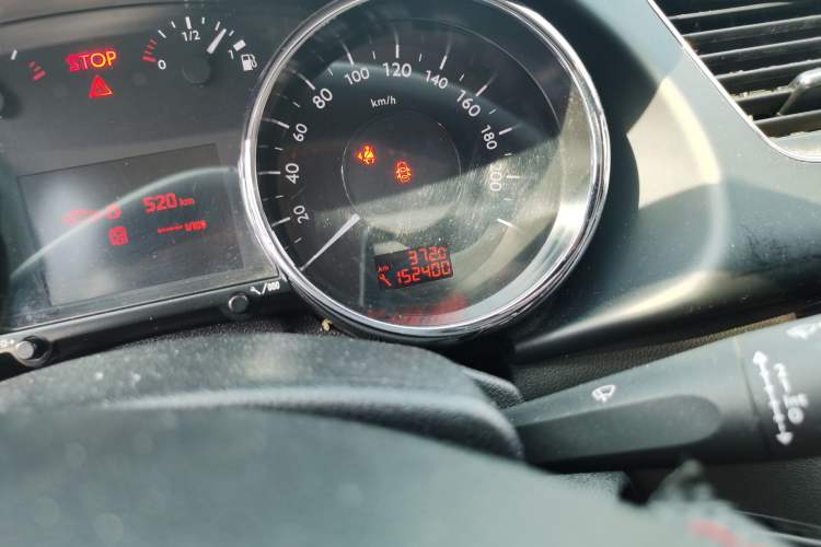 Used Peugeot 3008 2016 2.0L Manual Classic Edition