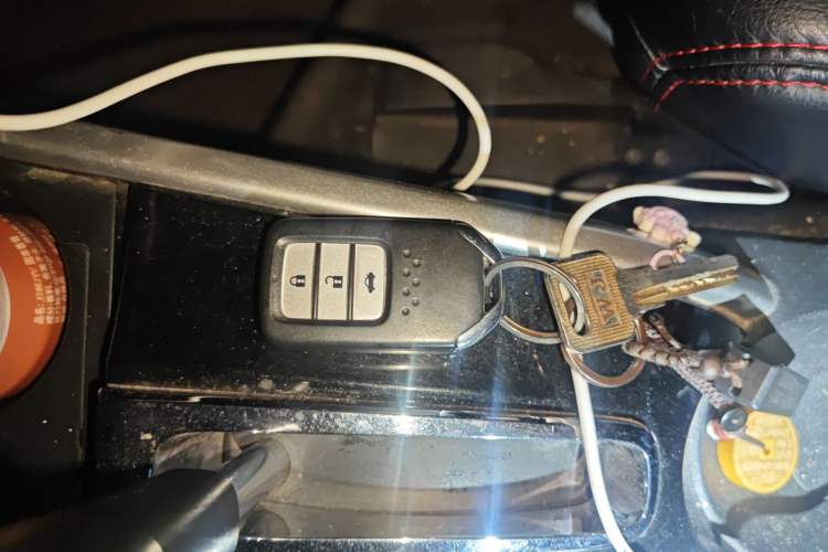 Used Honda Crider 2013 1.8L automatic luxury edition
