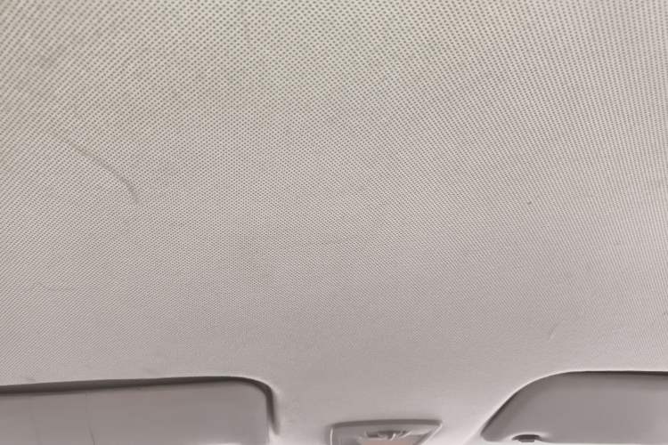 Used Wuling Hongguang S3 2018 1.5L Manual Comfort Model China V Standard Headliner