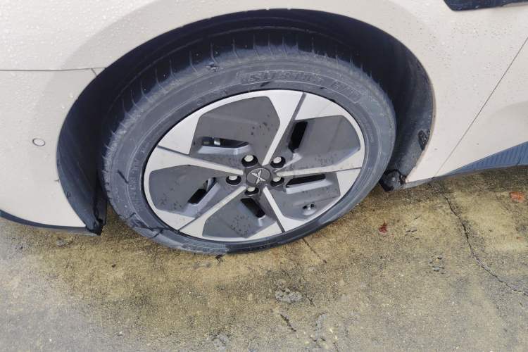 Used XPeng MONA M03 2024 620 with Ultra-Long Range
