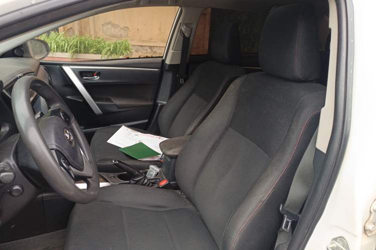 Used Toyota Corolla 2017 Revised Version 1.2T S-CVT GL-i Left Front Seat