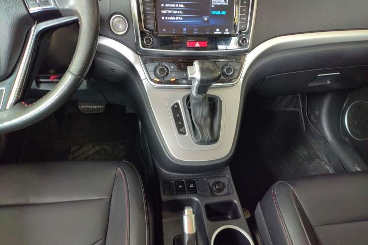 Used Haval M6 2018 Revised Version 1.5T DCT Two-Wheel Drive Elite Edition