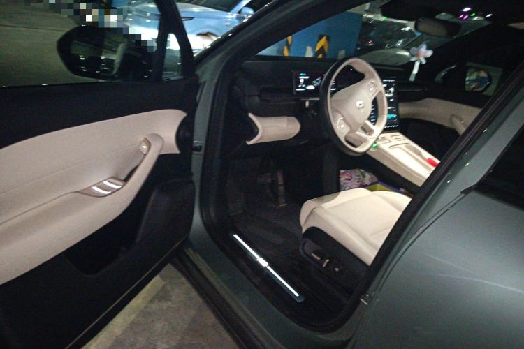 Used Nio ES6 2023 75 kWh
