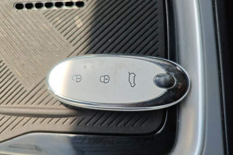 Used Dongfeng NAMMI 01 2024 430 Plus Smart+ Interior 1