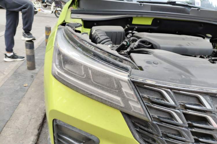 Used Wuling Alvez 2022 1.5T CVT Trendy & Cool Edition