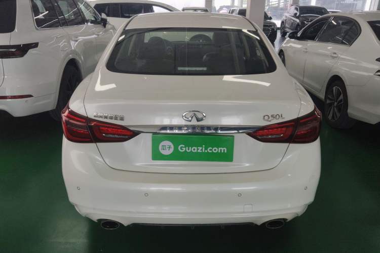 Used Infiniti Q50L 2018 2.0T Enjoyment Version China VI Standard Rear