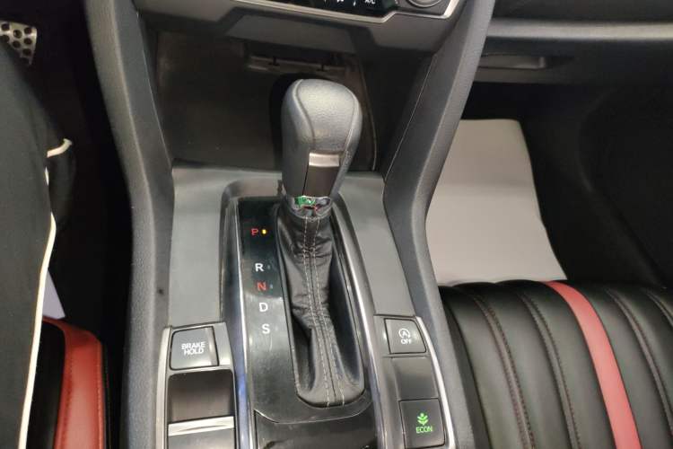 Used Honda Civic 2021 HATCHBACK 220TURBO CVT Trendy Cool Edition