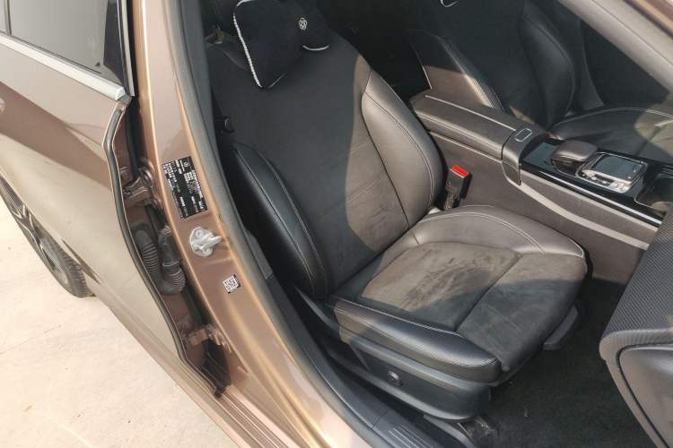 Used Mercedes-Benz A-Class 2019 Restyled A 200 L Sport Sedan Right Front Seat