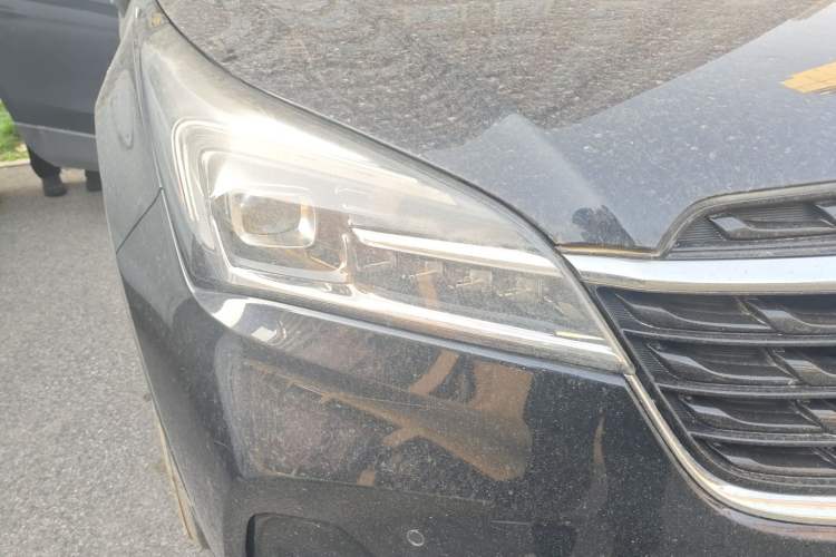 Used Buick Envision 2021 532T Two-Wheel-Drive Luxury Version