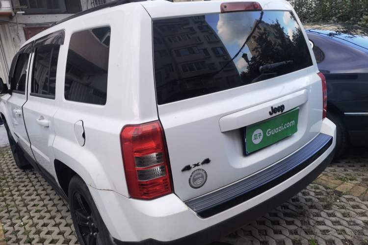 Used Jeep Patriot 2014 2.4L Serpentine Collection Edition