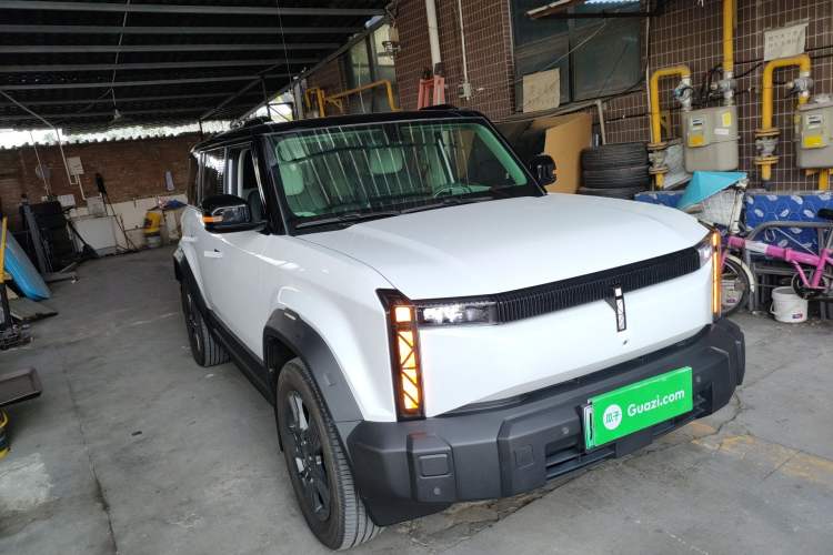 Used iCAR 03 2024 401km Range Two-Wheel Drive Standard Yuechao Version