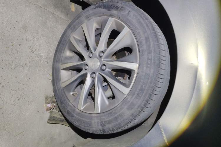 Used Buick GL6 2019 18T 6-Seater Connected Luxury Version China V Standard
