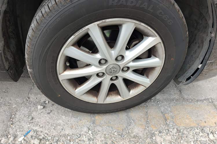 Used Toyota Camry 2010 240G Classic Edition Right Front Wheel Hub