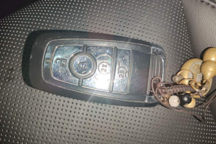 Used Lincoln Corsair 2022 2.0T Two-Wheel Drive Deluxe Edition