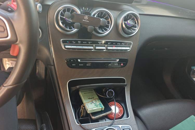 Used Mercedes-Benz GLC 2017 GLC 300 4MATIC Sport Edition
