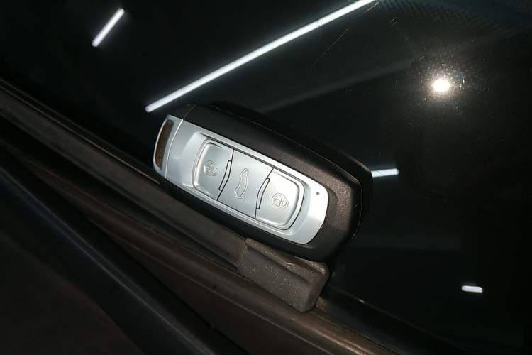 Used Geely Auto Emgrand X7 Sport 2021 1.8TD DCT Two-Wheel Drive Asian Games Edition