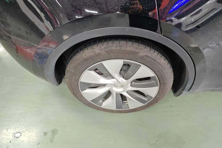 Used Tesla Model Y 2022 Rear-Wheel-Drive Version