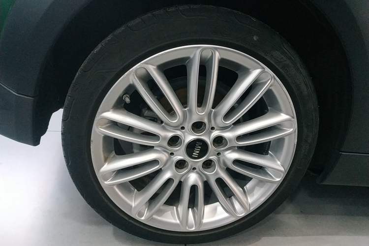 Used MINI MINI 2022 1.5T COOPER Classic Edition