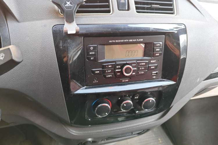 Used New Gonow Shuailing 2022 Standard Range with 41.64 kWh Lishen Power
