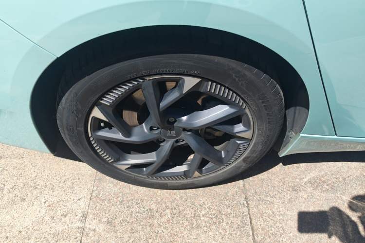 Used Hyptec GT 2023 560 Rear-Drive Seven-Wing Edition Right Rear Wheel Hub