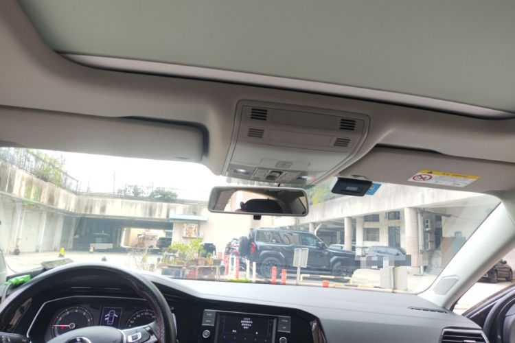 Used Volkswagen Sagitar 2019 280TSI DSG Comfort Version China VI Standard Headliner