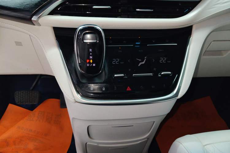 Used Buick GL8 2023 Avenir Avia Four-Seat Prestige Edition
